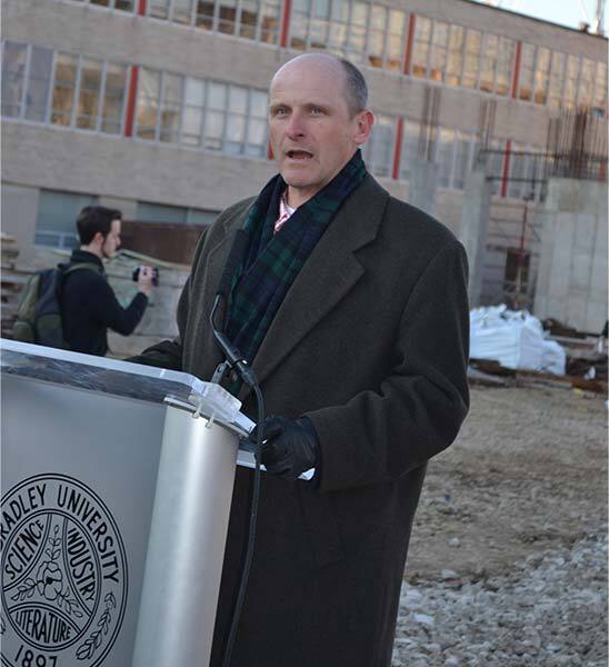 bradley emergency center c 009 1