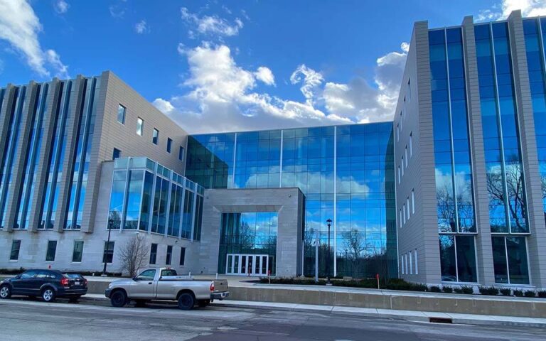 bradley emergency center c 011 1 768x480